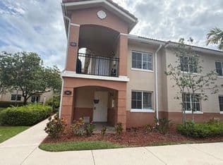 3-bedroom Condo — 3481 Briar Bay Boulevard #101, Royal Palm Beach, 33411