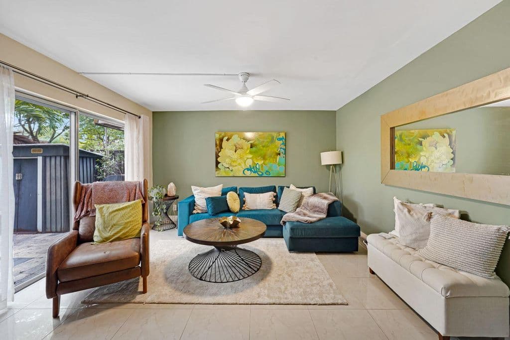 2+1 Mülk — 8910 SW 20th Place #A-23
