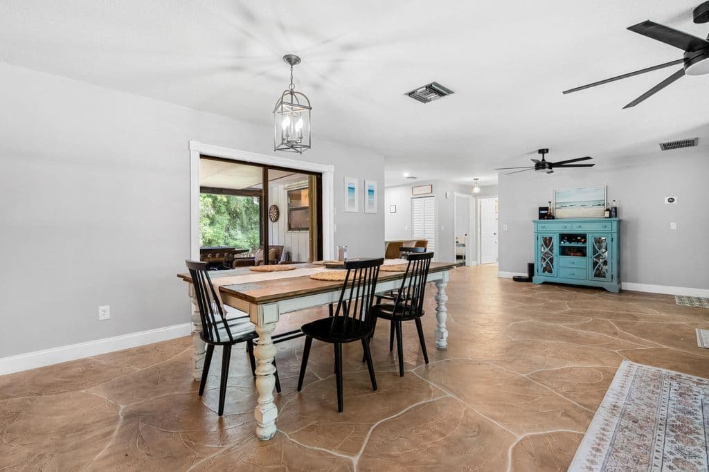 3-bedroom Single-Family Home — 13225 157th Court N