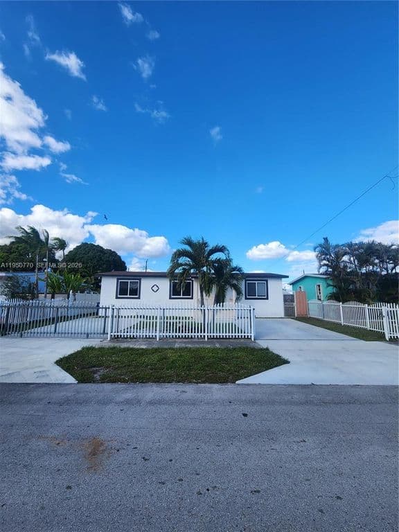 3-bedroom Single-Family Home — 4221 NW 169th Ter