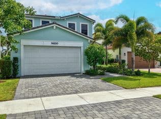 5-bedroom Single-Family Home — 16210 Sandy Shore Drive, Loxahatchee, 33470