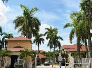 2+1 Condo — 6960 SW 39th St APT E102, Davie, 33314