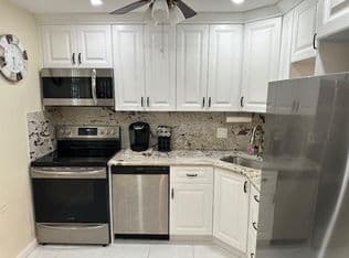 2-bedroom Condo — 7680 NW 1st Street #102, Margate, 33063