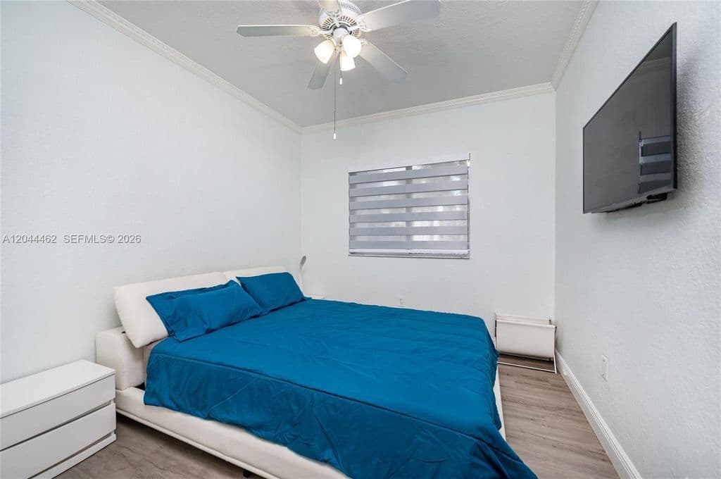 3-bedroom Condo — 10700 NW 66th St APT 204