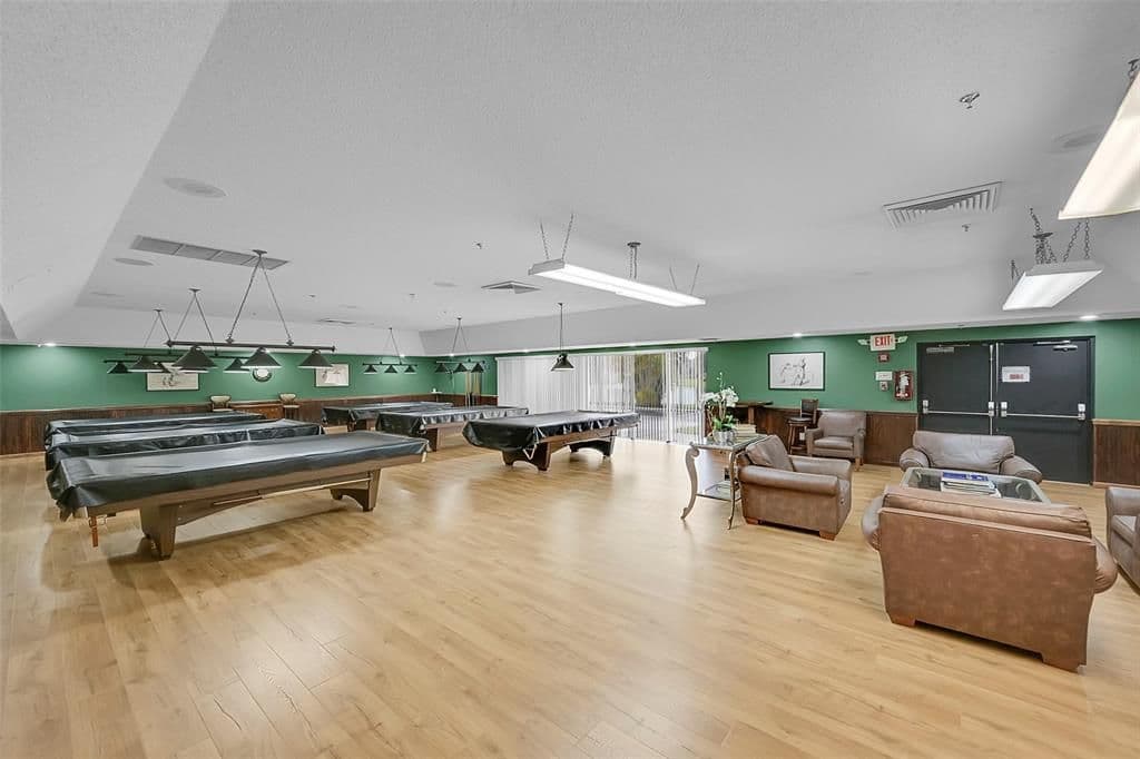2-bedroom Condo — 2521 NW 104th Avenue #104