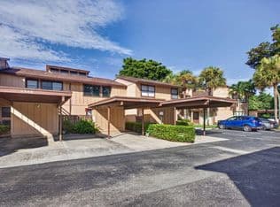 3+1 Townhouse — 9942 Royal Palm Boulevard, Pompano Beach, 33065