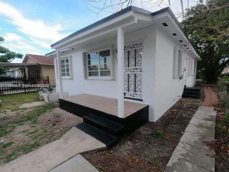 3-bedroom Single-Family Home — 3062 NW 60th St