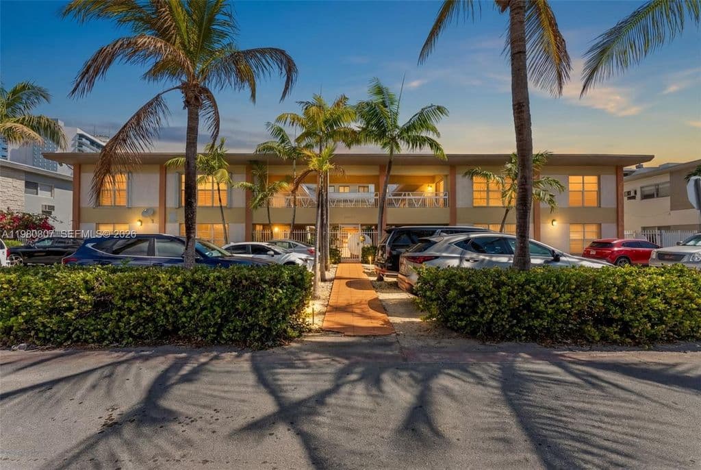 2+1 Mülk — 7331 Gary Ave APT 206