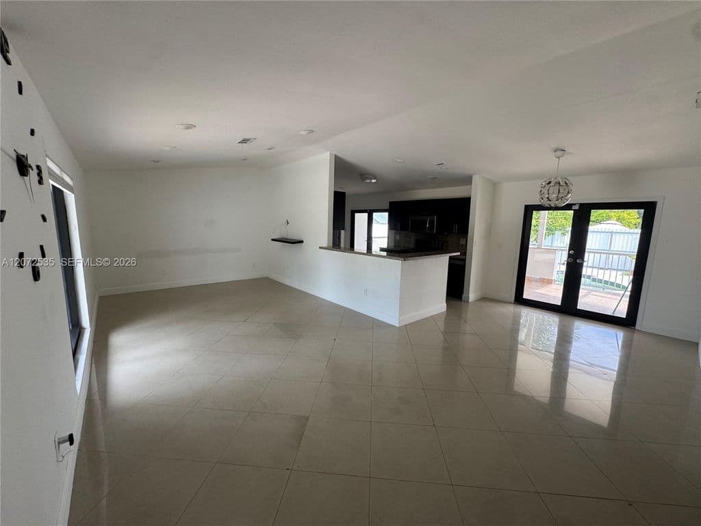 4-bedroom Single-Family Home — 13101 SW 259th St