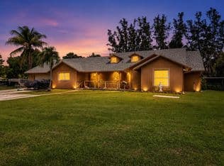 5-bedroom Single-Family Home — 15921 80TH Lane N, Loxahatchee, 33470