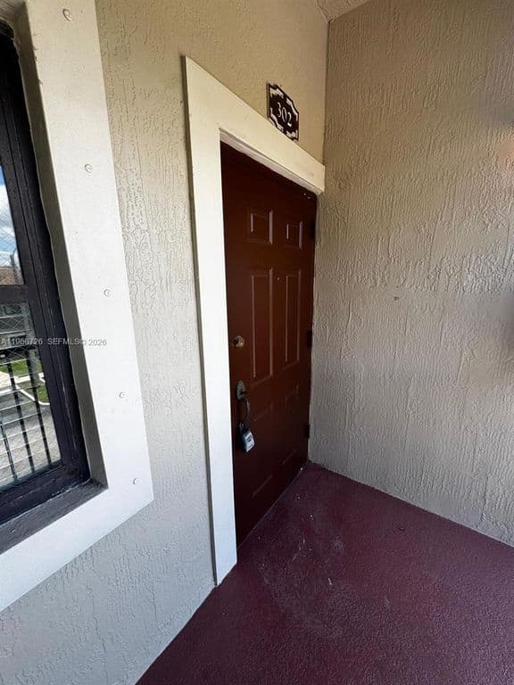 2-bedroom Condo — 22621 SW 88th Pl Unit 302-8