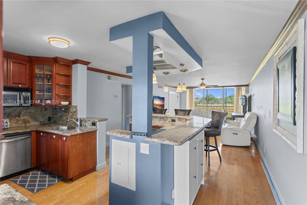 2+1 Condo — 2691 S Course Dr APT 202