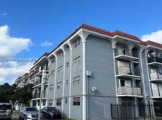 2+1 Condo — 13725 NE 6th Ave APT 209, North Miami, 33161