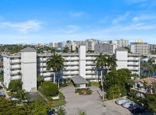 2-bedroom Condo — 140 NE 28th Avenue #406, Pompano Beach, 33062