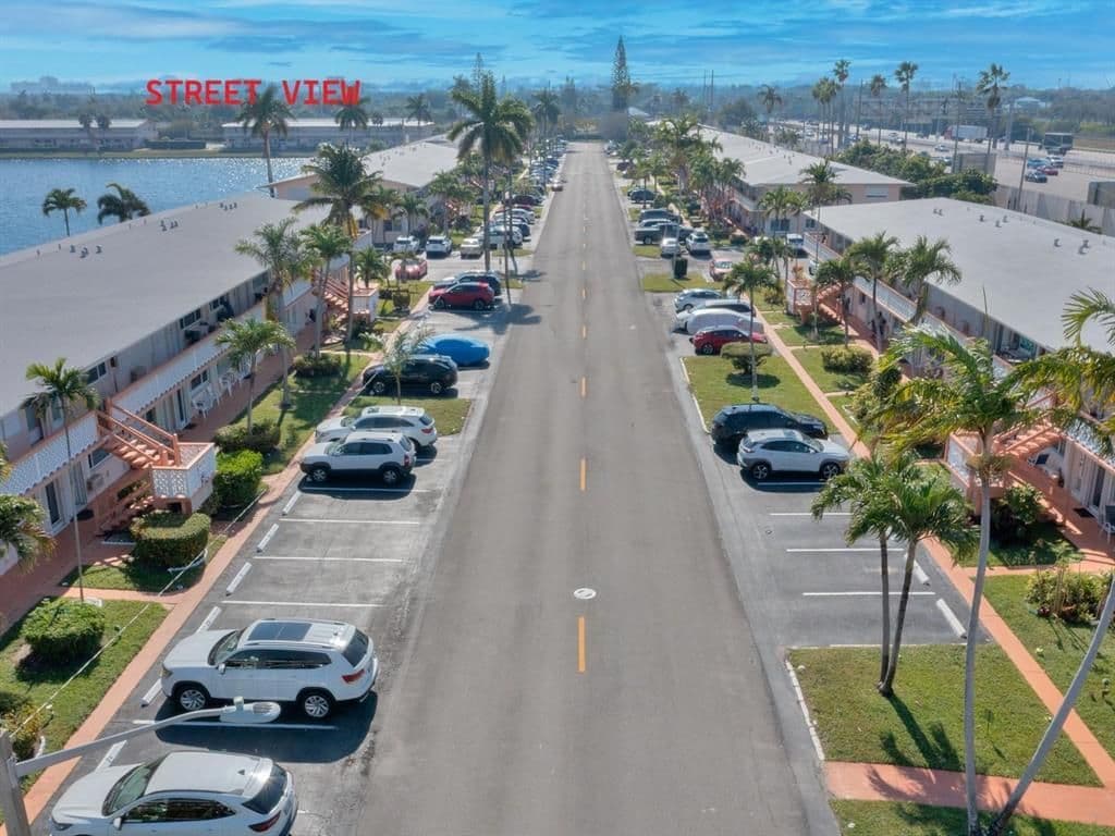 1+1 Condo — 1000 SW 11th Avenue 12A BLDG E