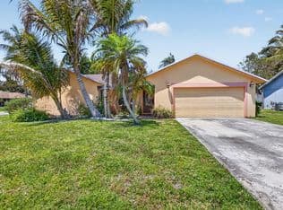 4+1 Müstakil ev — 9389 Longmeadow Circle, Boynton Beach, 33436