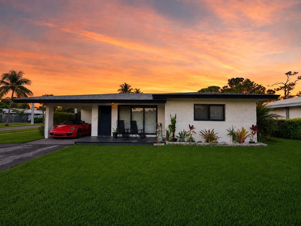 3-bedroom Single-Family Home — 150 SE 5th Court