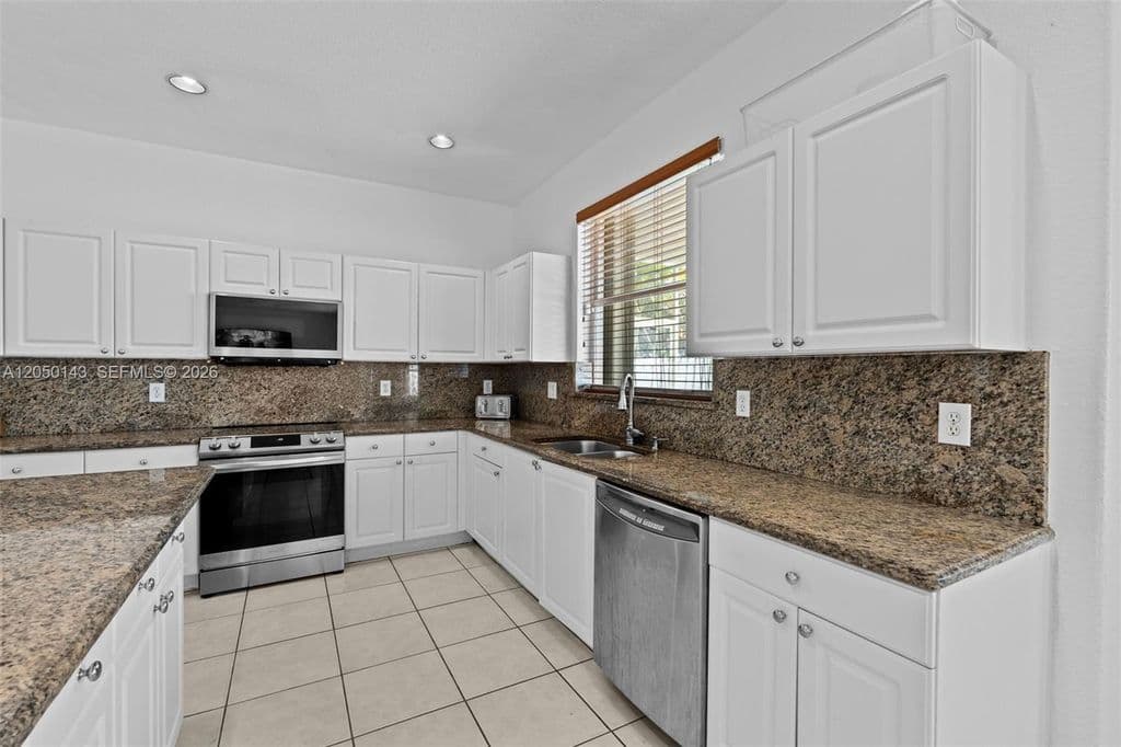 4-bedroom Single-Family Home — 3500 SW 174th Way