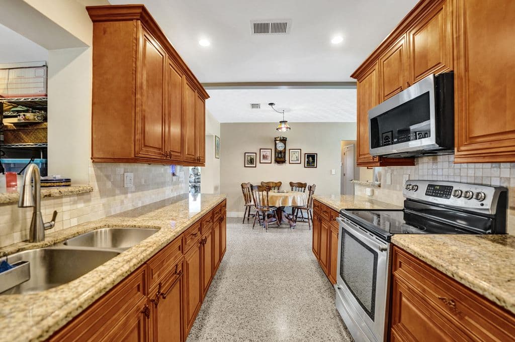 3-bedroom Single-Family Home — 501 NE 28th Street