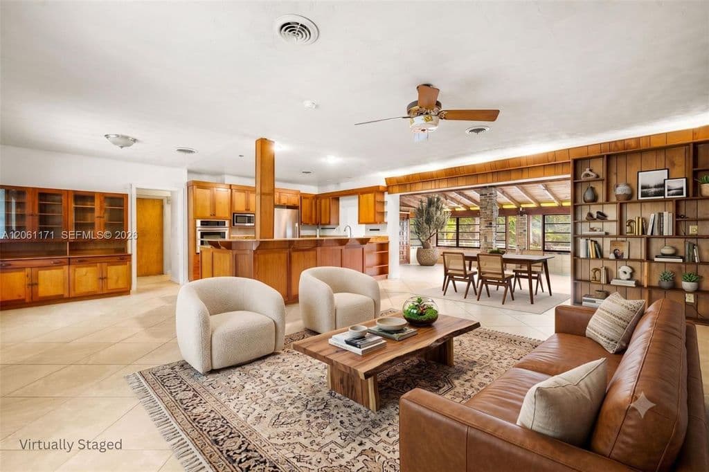 4-bedroom Single-Family Home — 6801 SW 82nd Ave