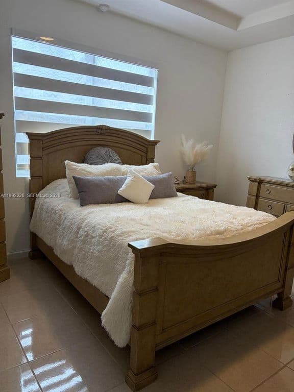 3-bedroom Single-Family Home — 24982 SW 118th Ct