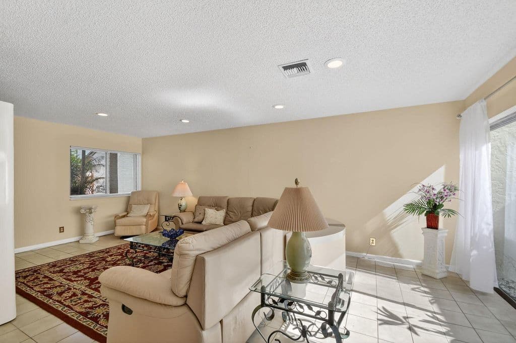 3-bedroom Single-Family Home — 6730 Starkeys Place