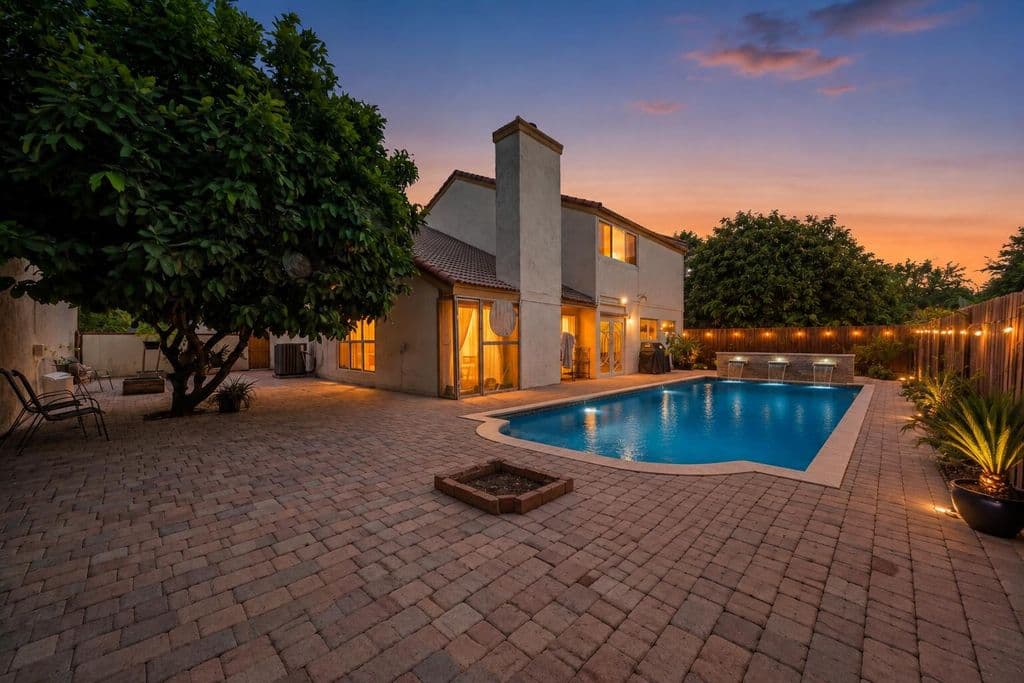4+1 Müstakil ev — 8811 SW 150th Place Circle