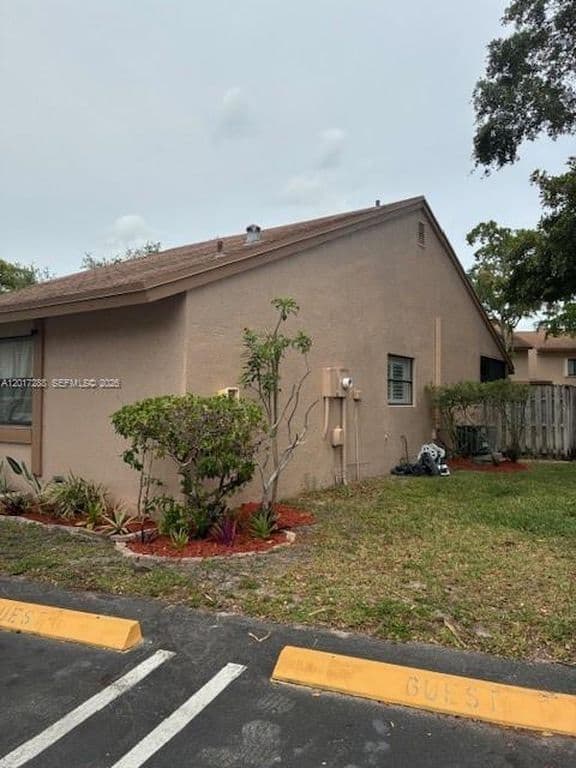 2+1 Mülk — 19 Chestnut Cir