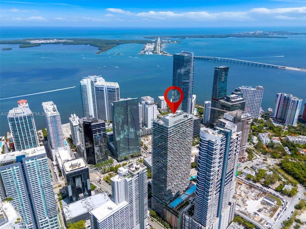 2-bedroom Condo — 1300 S Miami Ave Unit 1601