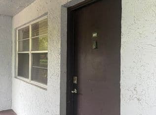 2-bedroom Condo — 8450 LAGOS DE CAMPO Boulevard #107, Fort Lauderdale, 33321