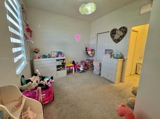 3-bedroom Townhouse — 23541 SW 127th Pl, Homestead, 33032