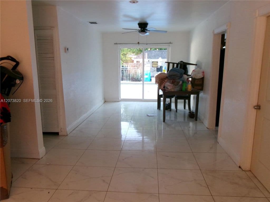 4-bedroom Single-Family Home — 864 NW 116th St