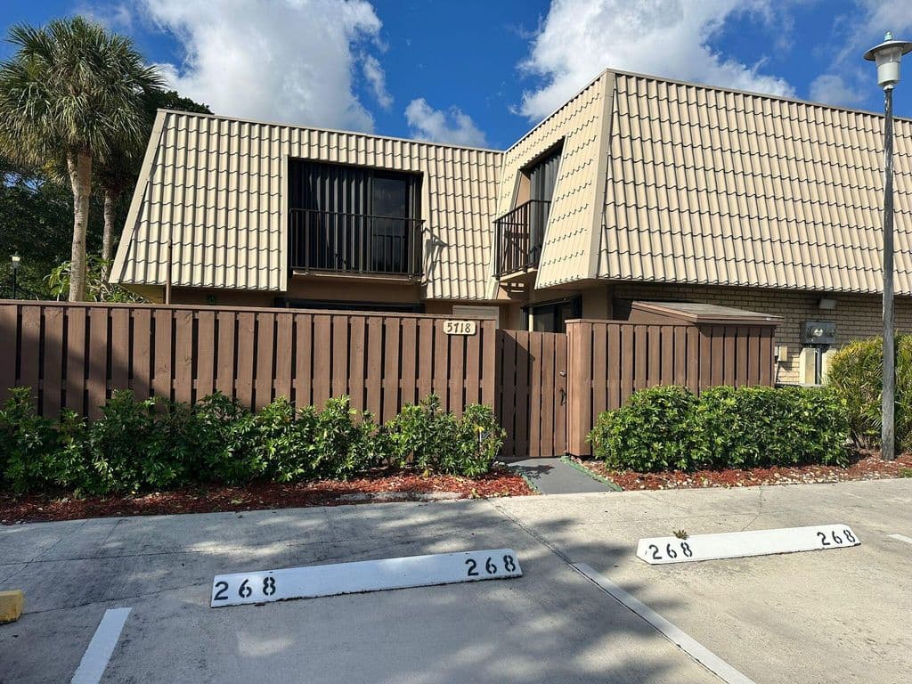2-bedroom Property — 5718 57th Way