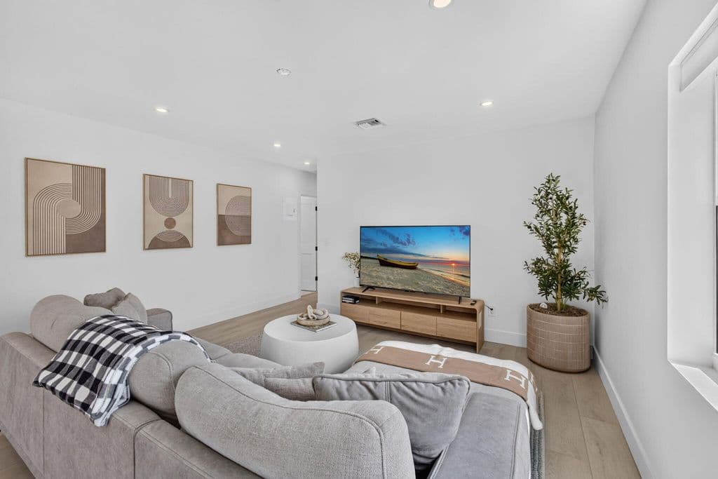 4+1 Müstakil ev — 3400 PARKER Avenue