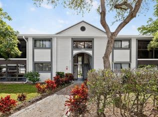 2-bedroom Condo — 15453 Lakes Of Delray Boulevard #207, Delray Beach, 33484