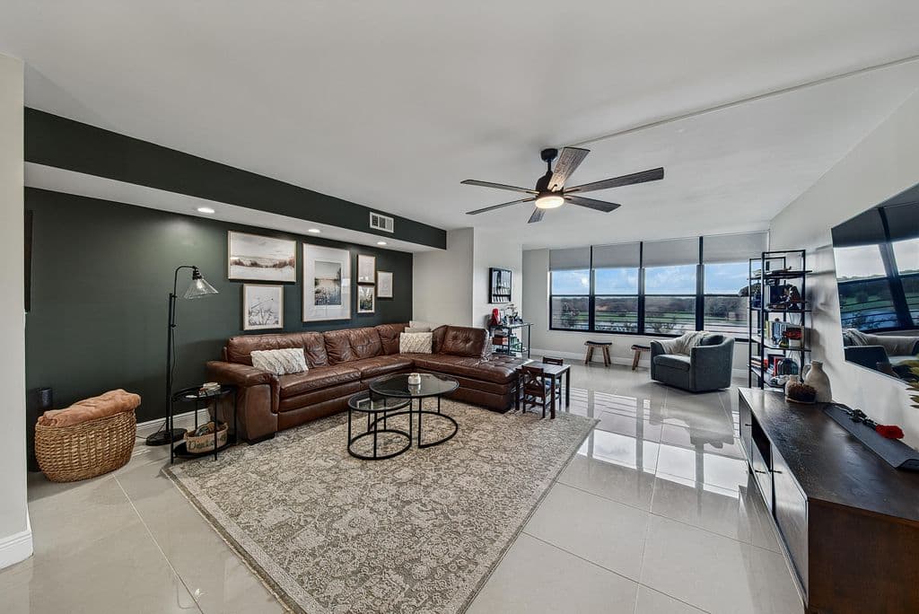 2-bedroom Condo — 2768 Carambola Circle S #506