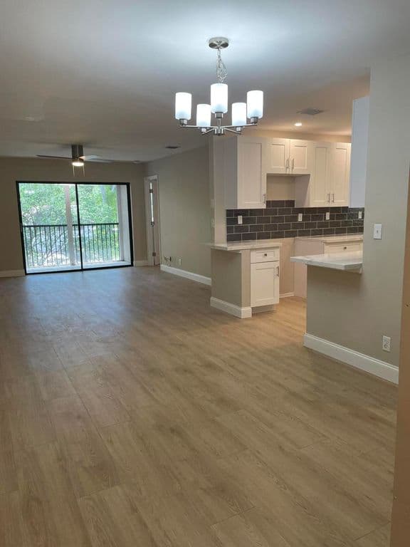 3+1 Condo — 9537 SW 1st Court