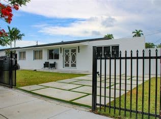 3+1 Müstakil ev — 20130 SW 106th Ave, Cutler Bay, 33189
