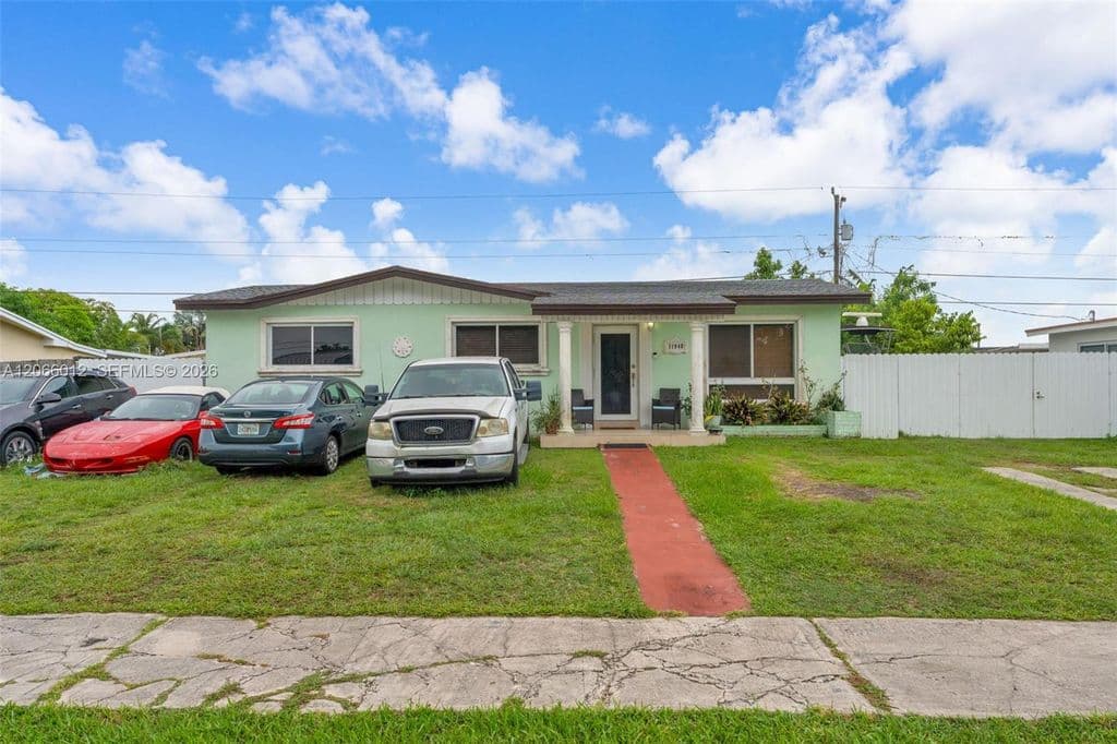 3-bedroom Single-Family Home — 11940 SW 186th St