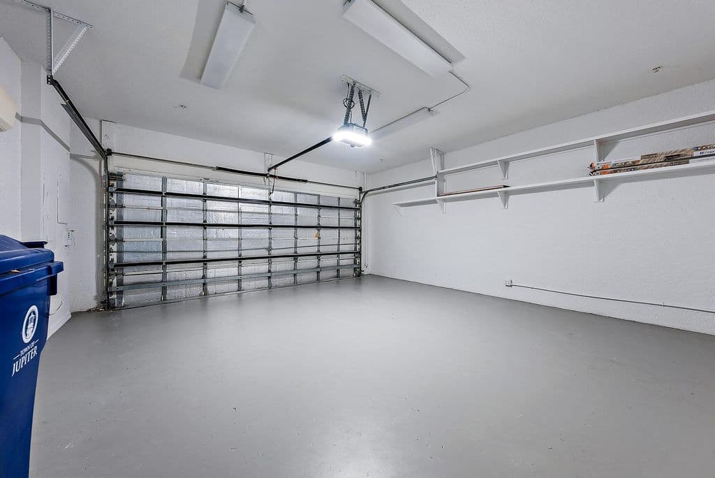 3+1 Mülk — 4225 E Main Street