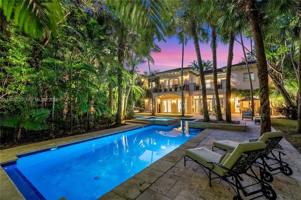 6-bedroom Single-Family Home — 5100 SW 86th St