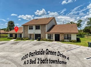 3-bedroom Townhouse — 1020 Parkside Green Drive #A, Greenacres, 33415