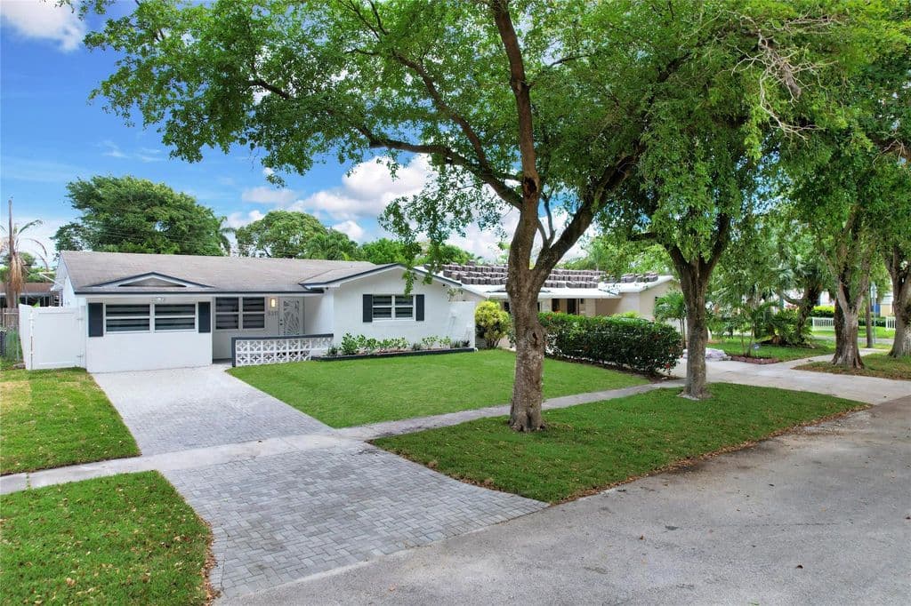 3-bedroom Single-Family Home — 5311 Pierce Street