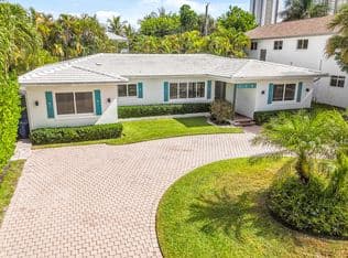 4-bedroom Single-Family Home — 1182 Beach Road, Riviera Beach, 33404