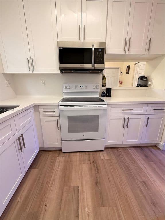 2-bedroom Condo — 2361 NW 96th Ter #18H