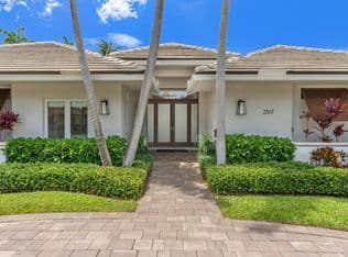 4-bedroom Single-Family Home — 2517 NE 13TH Street, Fort Lauderdale, 33304
