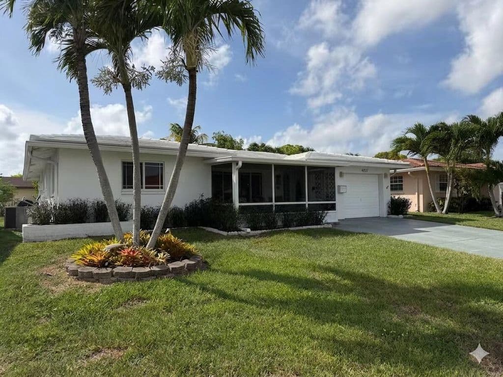 2-bedroom Single-Family Home — 4927 NW 47th Terrace
