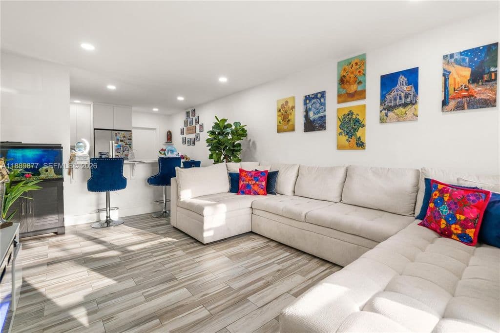 2+1 Condo — 17365 SW 95th Ave #17365