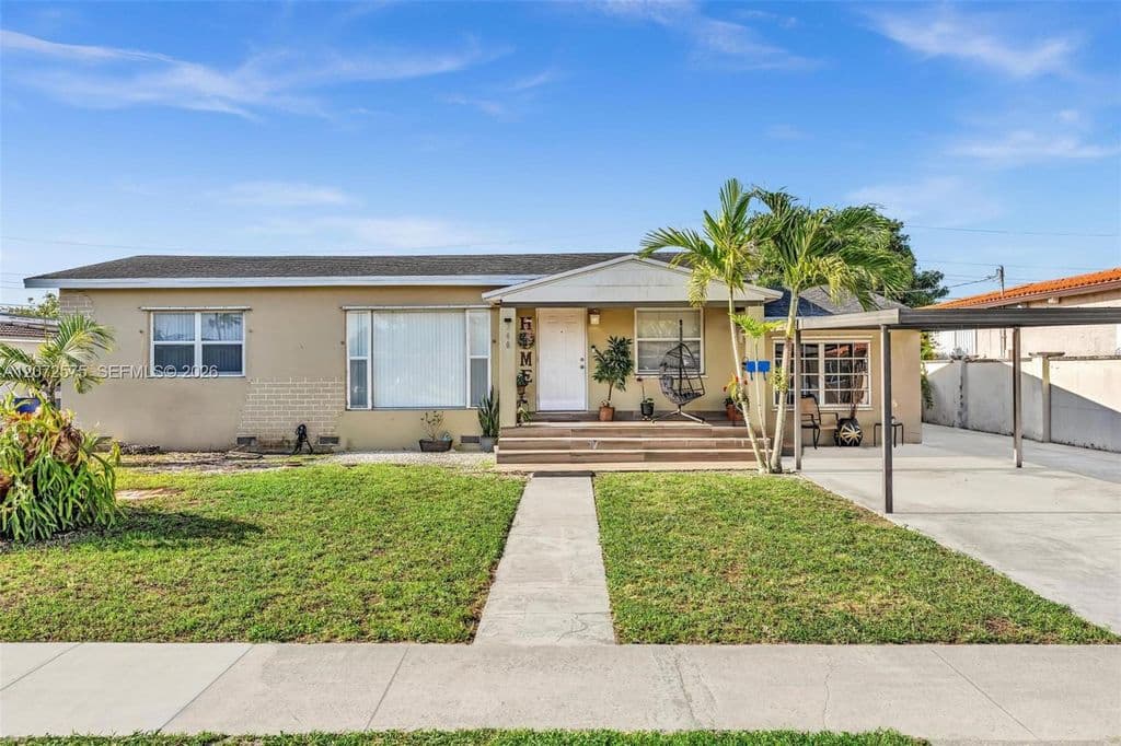 5+1 Müstakil ev — 340 W 55th St