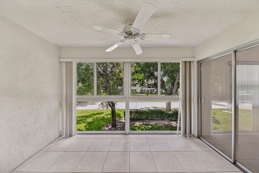 2+1 Condo — 1204 BAHAMA Bend #B2